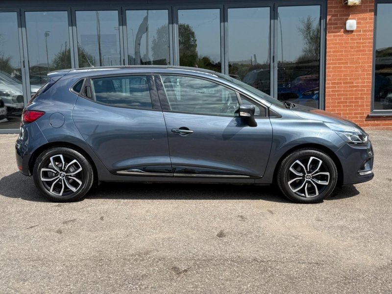 RENAULT CLIO 1.5 dCi Play Euro 6 (s/s) 5dr