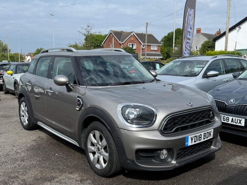 MINI COUNTRYMAN 2.0 Cooper SD Steptronic Euro 6 (s/s) 5dr
