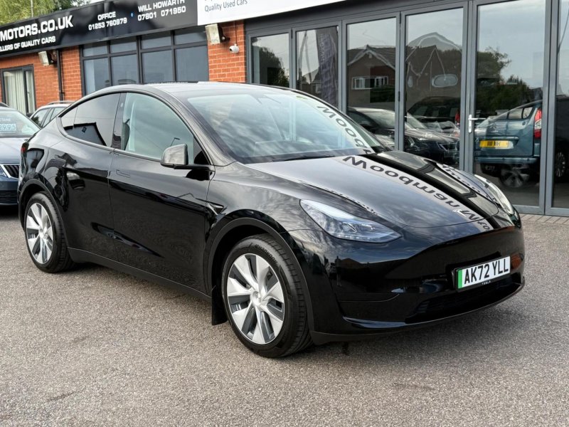 TESLA MODEL Y Auto RWD 5dr